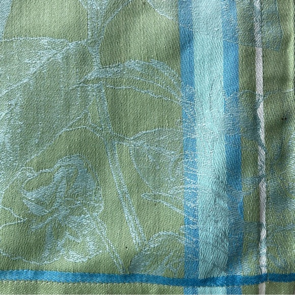 WILLIAM SONOMA spring butterfly jacquard table runner - Picture 6 of 10